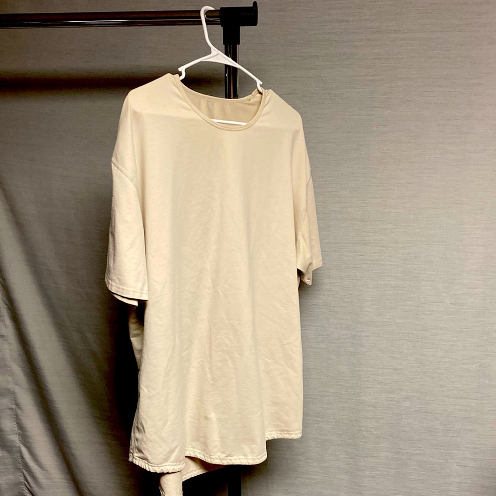 BYLT Basics Drop-Cut shirt. Men’s XL
